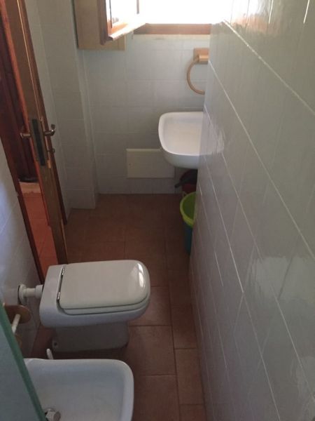 photo 8 Location entre particuliers  appartement Sardaigne Olbia Tempio (province de) salle de bain