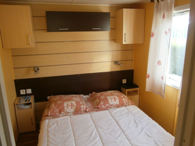 photo 7 Location entre particuliers Les Mathes mobilhome Poitou-Charentes Charente-Maritime chambre 1