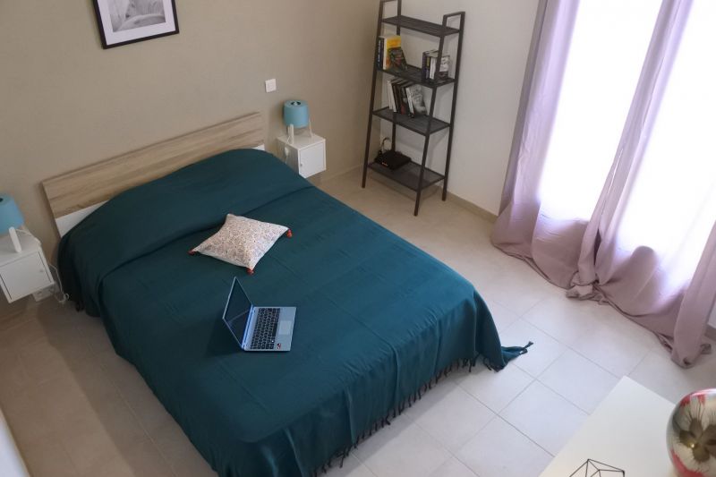 photo 1 Location entre particuliers Arles maison Provence-Alpes-Cte d'Azur Bouches du Rhne chambre