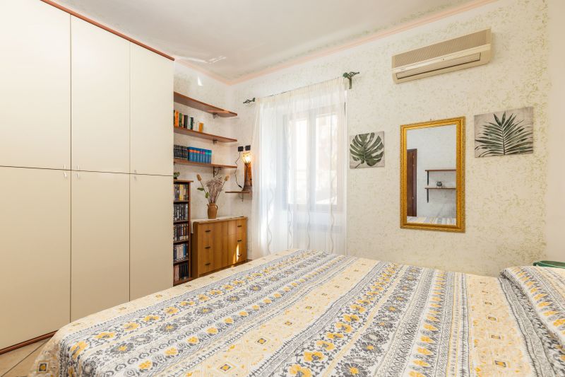 photo 15 Location entre particuliers Baunei appartement Sardaigne Ogliastra (province de) chambre 3