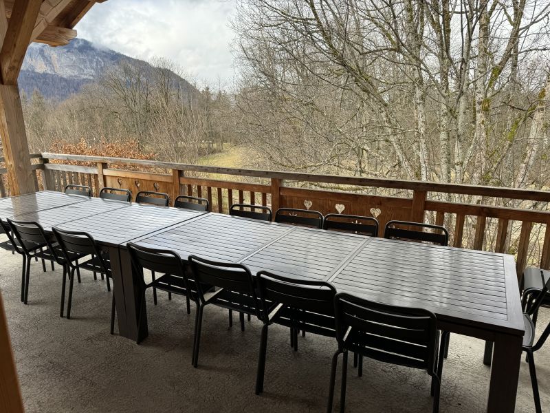 photo 10 Location entre particuliers Les Carroz d'Araches chalet Rhne-Alpes Haute-Savoie Vue de la terrasse