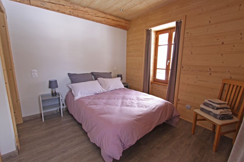 photo 3 Location entre particuliers Annecy gite Rhne-Alpes Haute-Savoie chambre 2