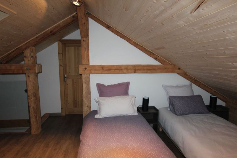 photo 5 Location entre particuliers Annecy gite Rhne-Alpes Haute-Savoie Mezzanine