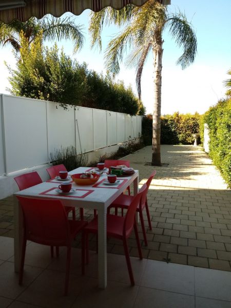 photo 20 Location entre particuliers Torre Lapillo maison Pouilles Lecce (province de) Jardin