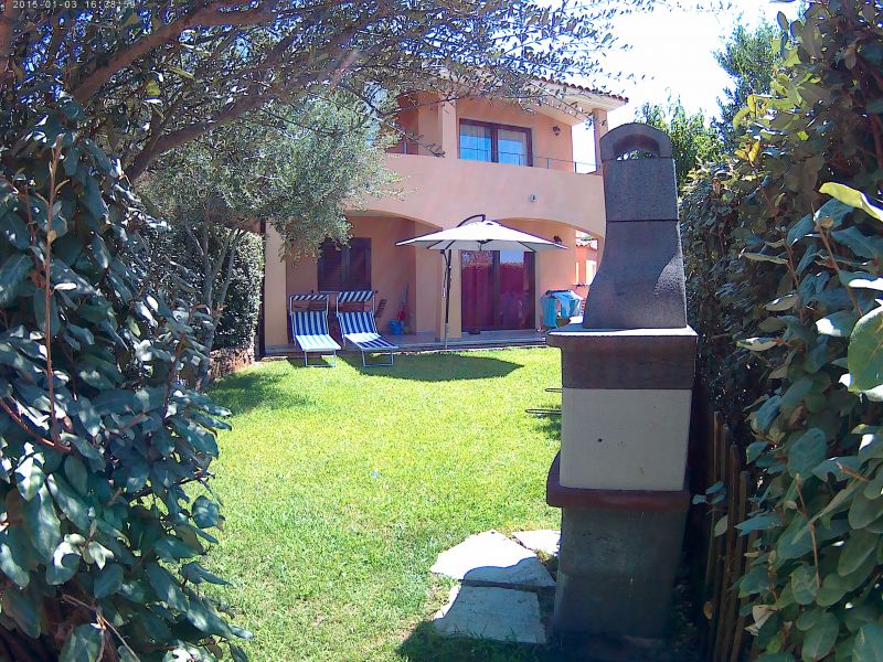 photo 1 Location entre particuliers Olbia appartement Sardaigne Olbia Tempio (province de) Jardin