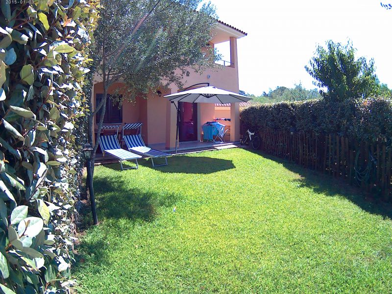 photo 4 Location entre particuliers Olbia appartement Sardaigne Olbia Tempio (province de) Jardin