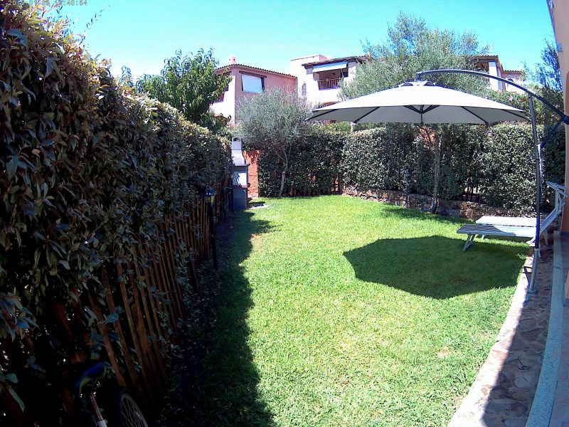 photo 3 Location entre particuliers Olbia appartement Sardaigne Olbia Tempio (province de) Jardin