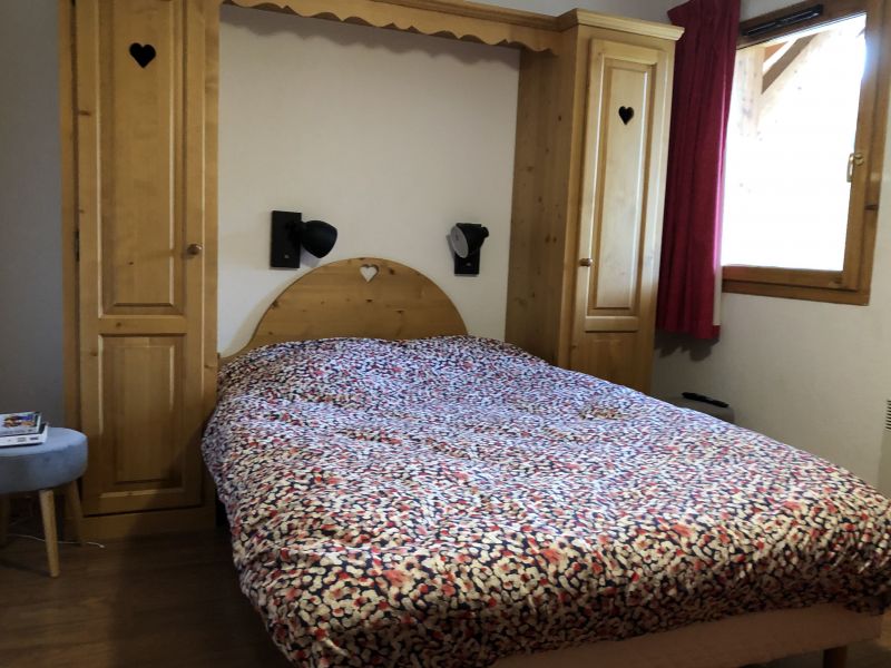 photo 15 Location entre particuliers Vars appartement Provence-Alpes-Cte d'Azur Hautes-Alpes chambre 2