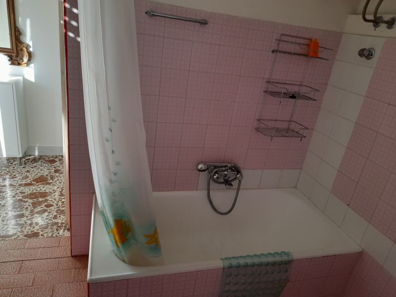 photo 15 Location entre particuliers Maratea maison Basilicate Potenza (province de) salle de bain
