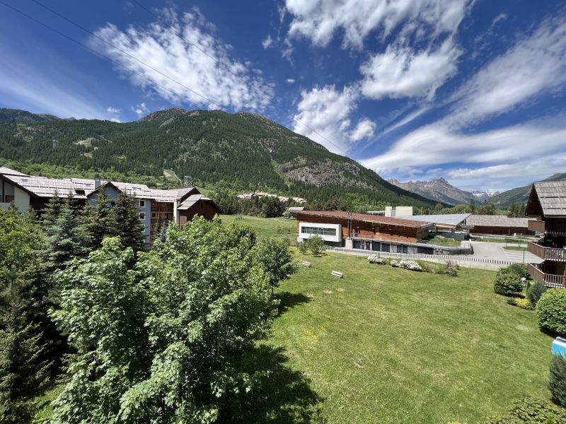 photo 0 Location entre particuliers Serre Chevalier appartement Provence-Alpes-Cte d'Azur Hautes-Alpes Vue du balcon