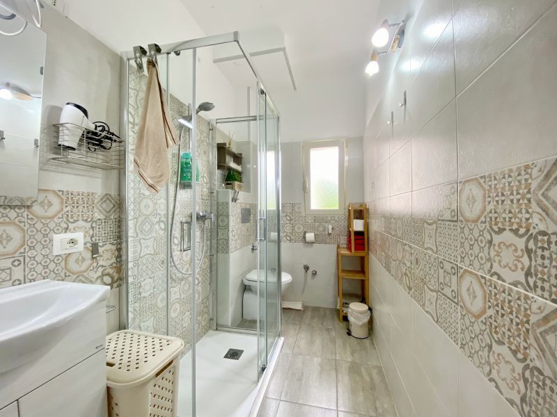 photo 14 Location entre particuliers Giardini Naxos appartement Sicile Messine (province de) salle de bain