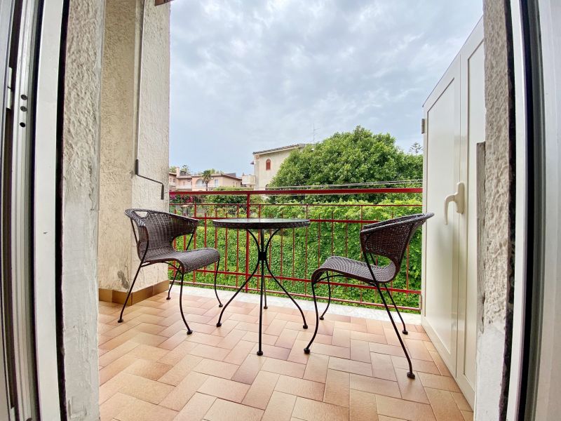 photo 3 Location entre particuliers Giardini Naxos appartement Sicile Messine (province de) Balcon 1