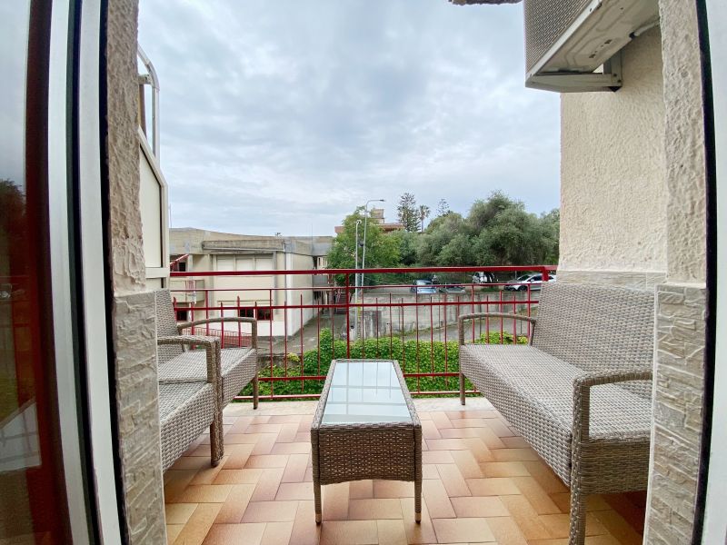 photo 8 Location entre particuliers Giardini Naxos appartement Sicile Messine (province de) Balcon 2