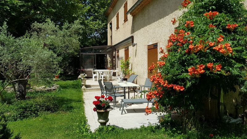 photo 21 Location entre particuliers Isle sur la Sorgue maison Provence-Alpes-Cte d'Azur Vaucluse Vue de la terrasse