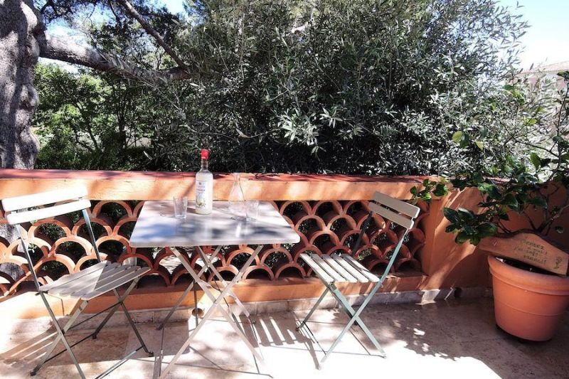 photo 2 Location entre particuliers Sanary-sur-Mer appartement Provence-Alpes-Cte d'Azur Var Terrasse 2