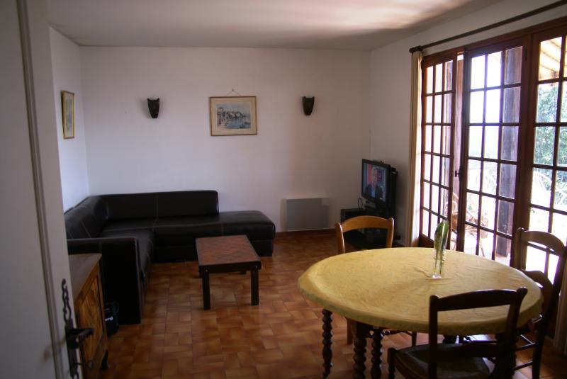 photo 4 Location entre particuliers Roquebrune sur Argens villa Provence-Alpes-Cte d'Azur Var Sjour