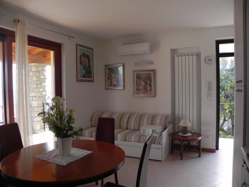 photo 4 Location entre particuliers Toscolano-Maderno appartement Lombardie Brescia (province de) Entre