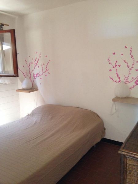 photo 17 Location entre particuliers Cavalaire-sur-Mer appartement Provence-Alpes-Cte d'Azur Var chambre 2