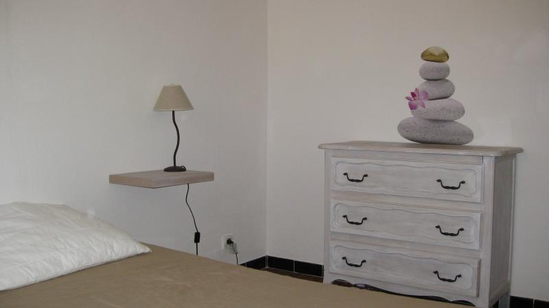 photo 7 Location entre particuliers Cavalaire-sur-Mer appartement Provence-Alpes-Cte d'Azur Var chambre 1