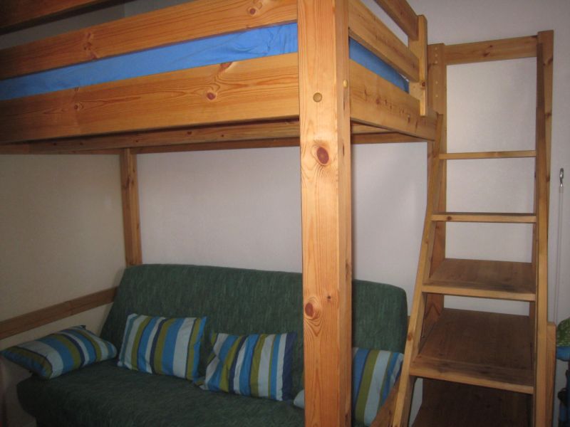 photo 2 Location entre particuliers Saint Pierre la Mer appartement Languedoc-Roussillon Aude chambre