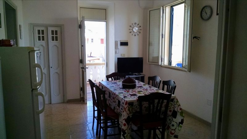 photo 9 Location entre particuliers Torre Vado appartement Pouilles Lecce (province de) Salle  manger