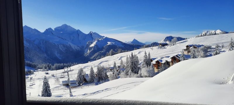 photo 10 Location entre particuliers Manigod-Croix Fry/L'tale-Merdassier appartement Rhne-Alpes Haute-Savoie Vue du balcon