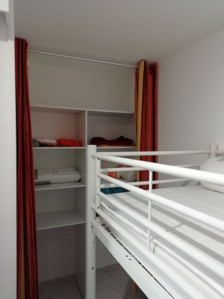 photo 4 Location entre particuliers La Grande Motte appartement Languedoc-Roussillon Hrault Coin Cabine