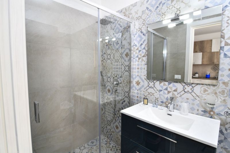 photo 19 Location entre particuliers San Foca appartement Pouilles Lecce (province de) WC spar 1