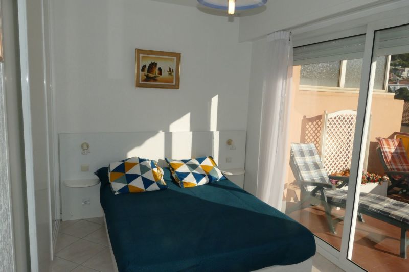 photo 2 Location entre particuliers Menton appartement Provence-Alpes-Cte d'Azur Alpes-Maritimes chambre