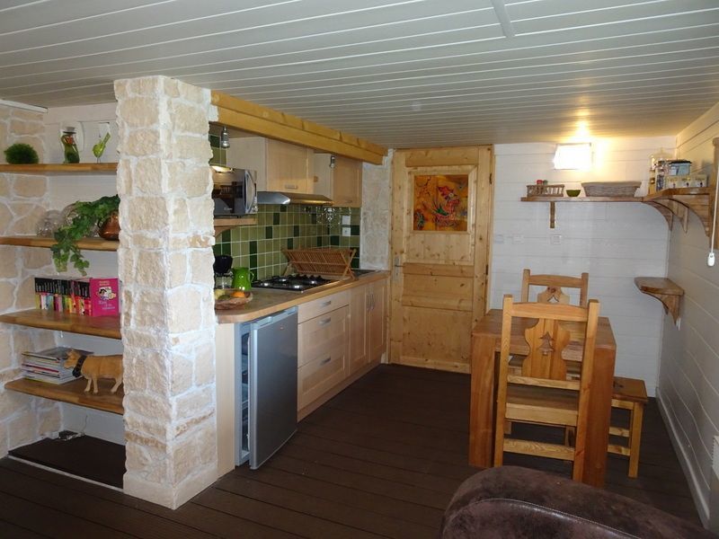 photo 22 Location entre particuliers Eyne 2600 chalet Languedoc-Roussillon Pyrnes-Orientales Coin cuisine 2