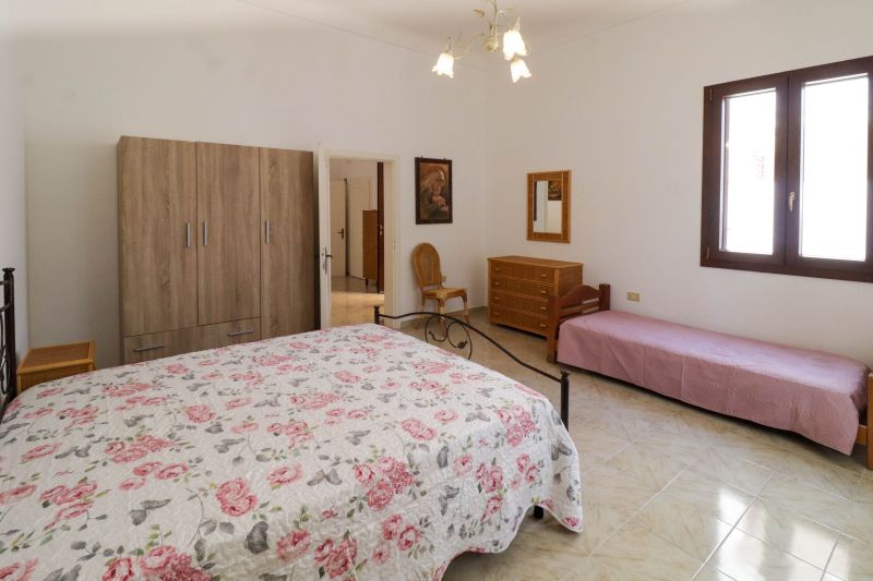 photo 17 Location entre particuliers Ugento - Torre San Giovanni appartement Pouilles Lecce (province de) chambre