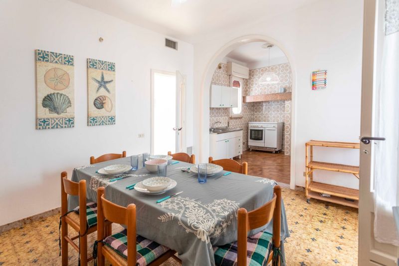 photo 9 Location entre particuliers Marina di Mancaversa appartement   Salle  manger