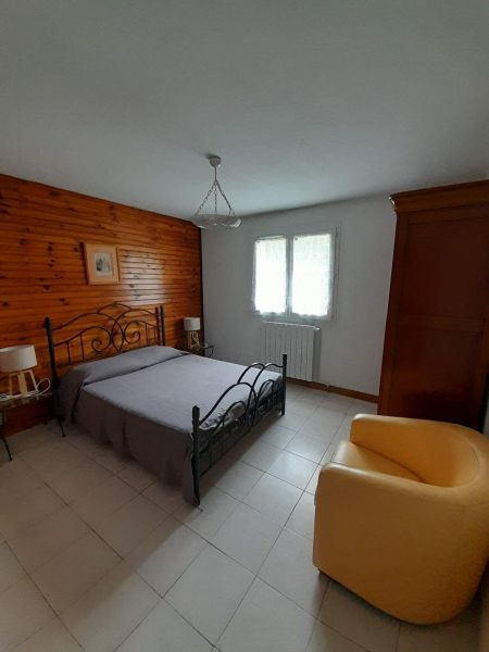 photo 1 Location entre particuliers Aix Les Bains appartement Rhne-Alpes Savoie chambre