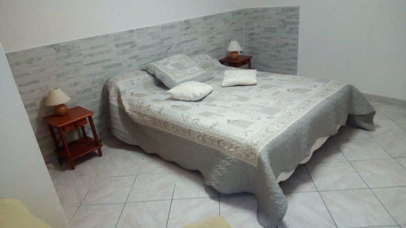 photo 9 Location entre particuliers Cassis villa Provence-Alpes-Cte d'Azur Bouches du Rhne chambre 2