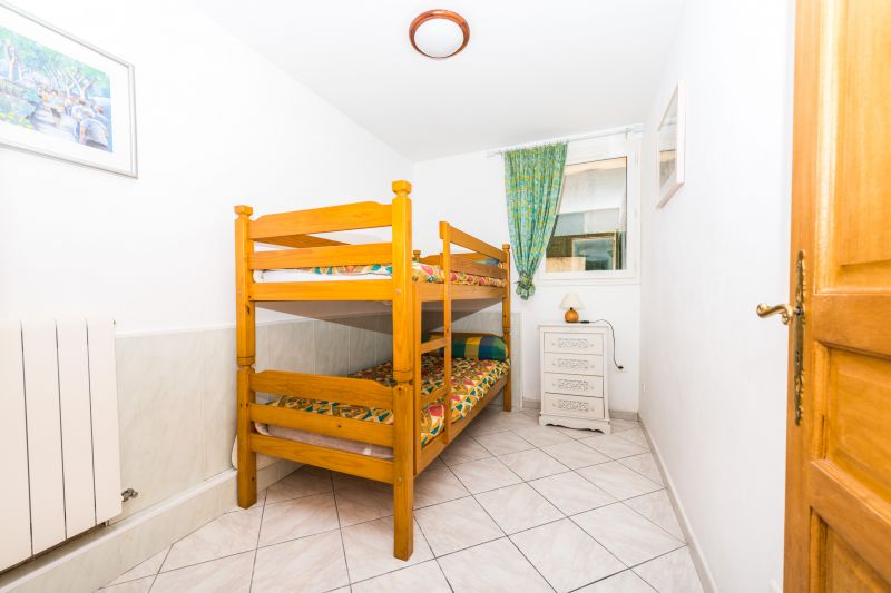 photo 10 Location entre particuliers Cassis villa Provence-Alpes-Cte d'Azur Bouches du Rhne chambre 3