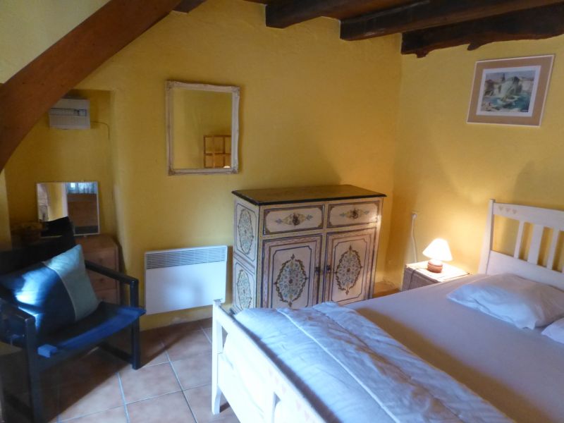 photo 20 Location entre particuliers Aups villa Provence-Alpes-Cte d'Azur Var chambre 3